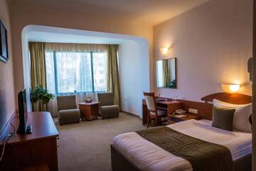 Фото номера Одноместный номер с душем Отель Hotel Sevlievo Plaza г. Севлиево 5